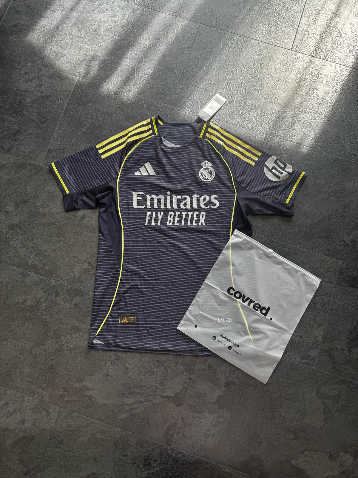 Real Madrid – Maillot Extérieur 2025/26 – Bleu marine